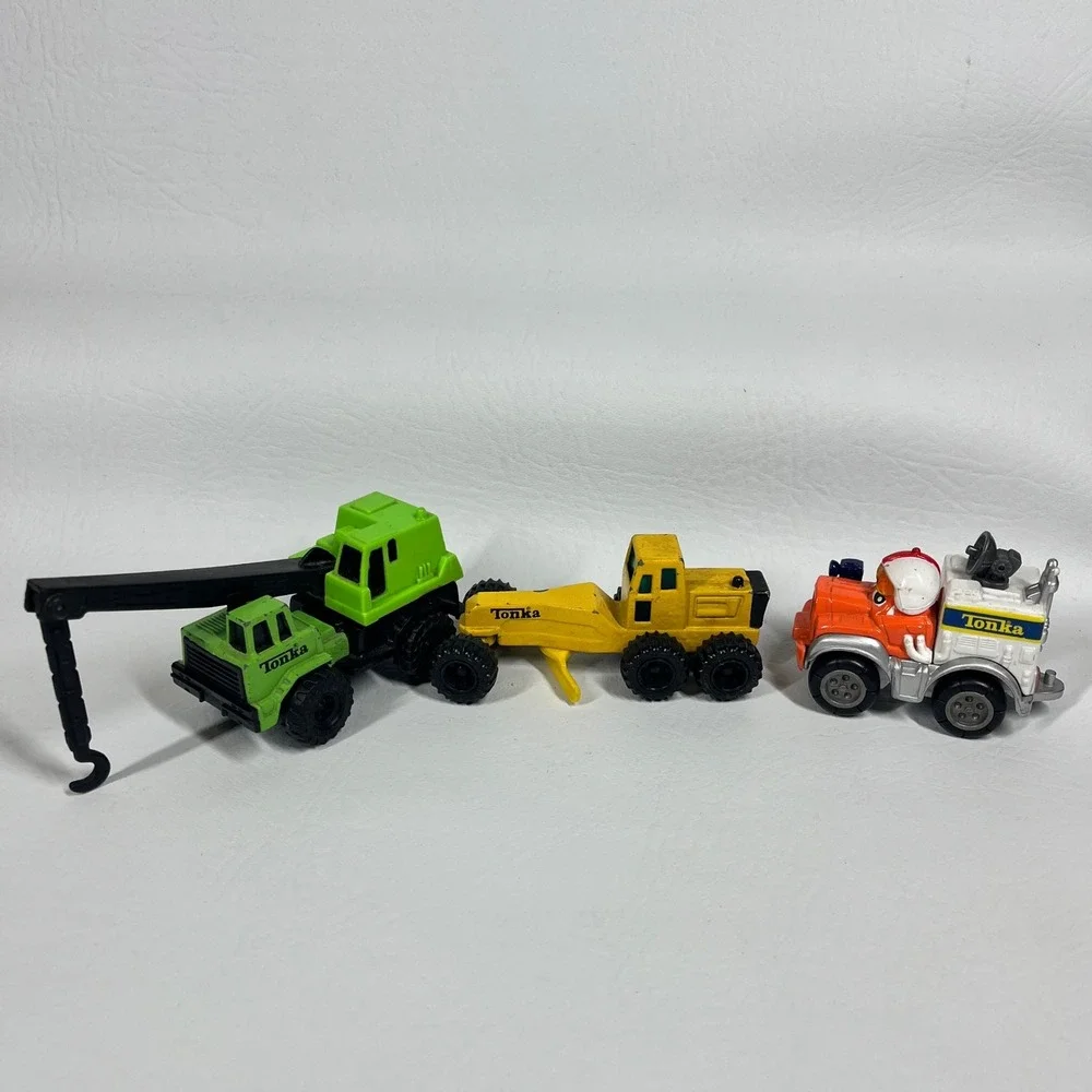 Vintage Tonka Toy Truck Lot 11pc Construction Vehicles Tanker Excavator Mixer